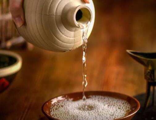 开封的白酒怎么保存(没开封的白酒怎么保存)