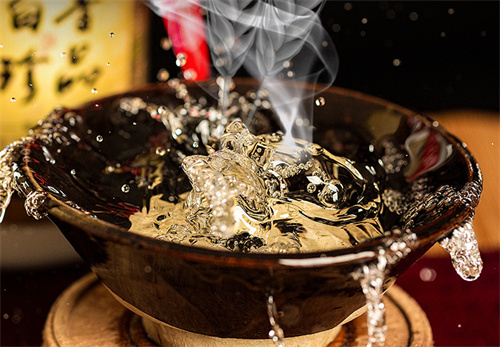 泸州老窖有多少发酵池,泸州老窖的窖池规模